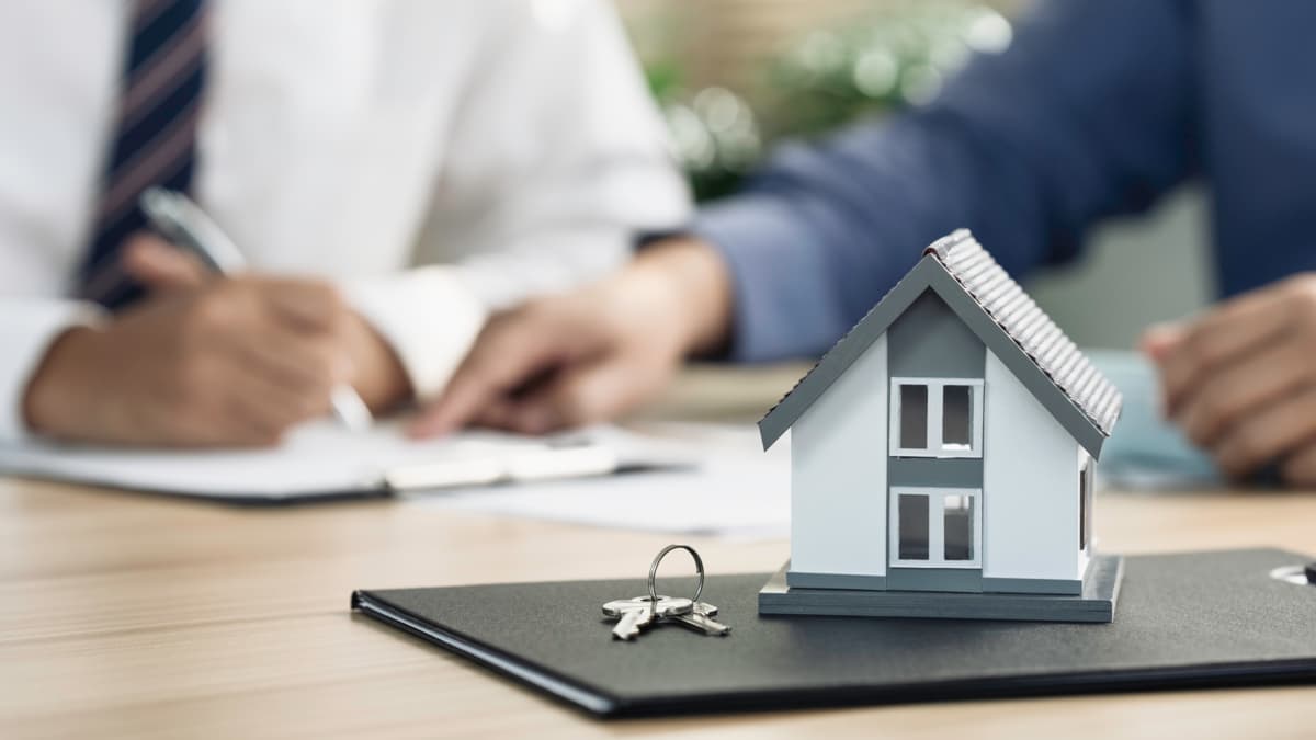 Arriendo en Colombia: qué dice la ley sobre derechos de inquilinos y obligaciones de propietarios