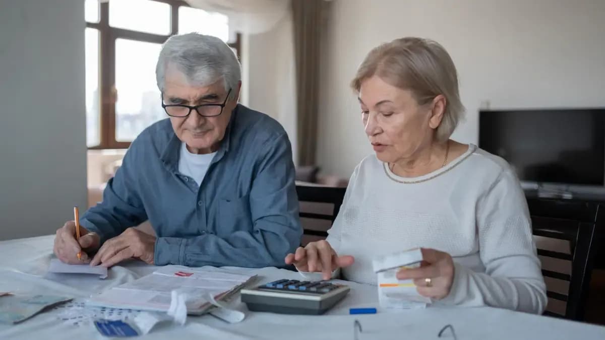 Mesada 14: millones de pensionados quedan excluidos del pago de junio en Colombia