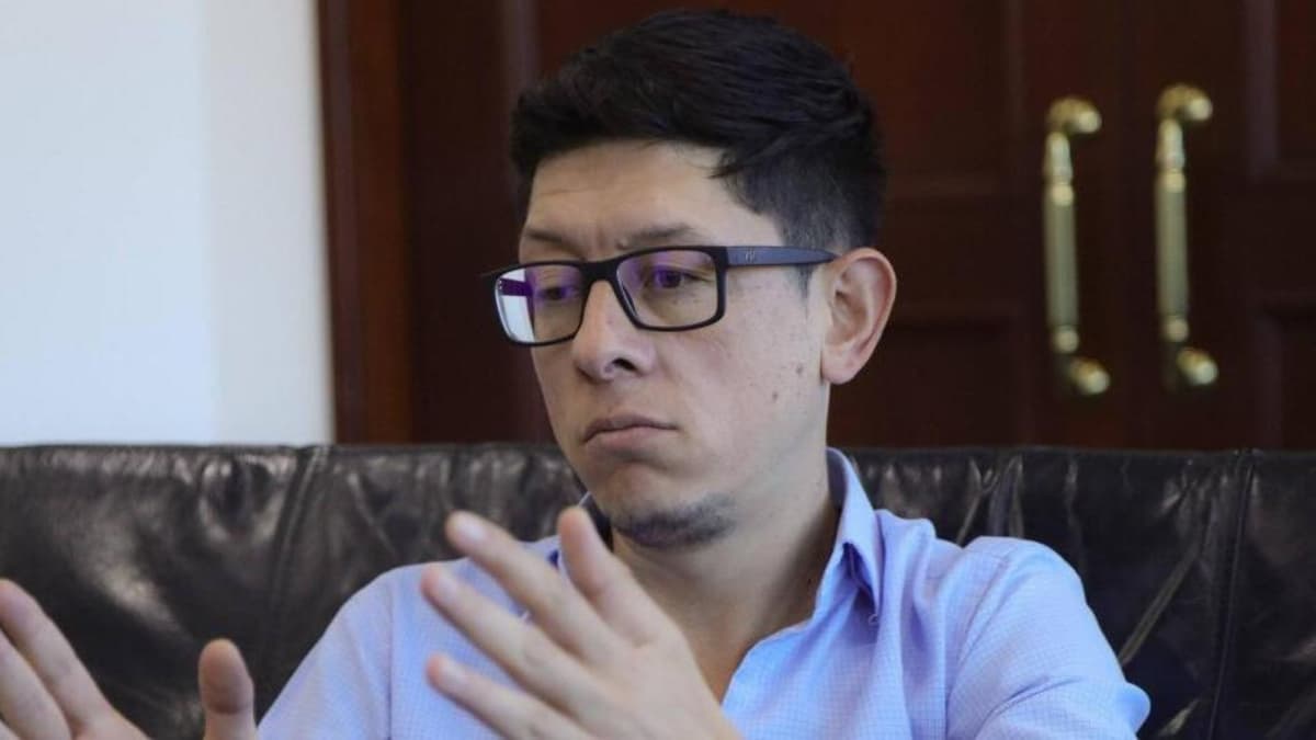 Ministro de Educación aplaude investigación por pagos irregulares a maestros pensionados