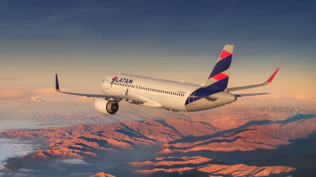 Latam restablece vuelos entre Bogotá y Caracas con planes de operación diaria en abril