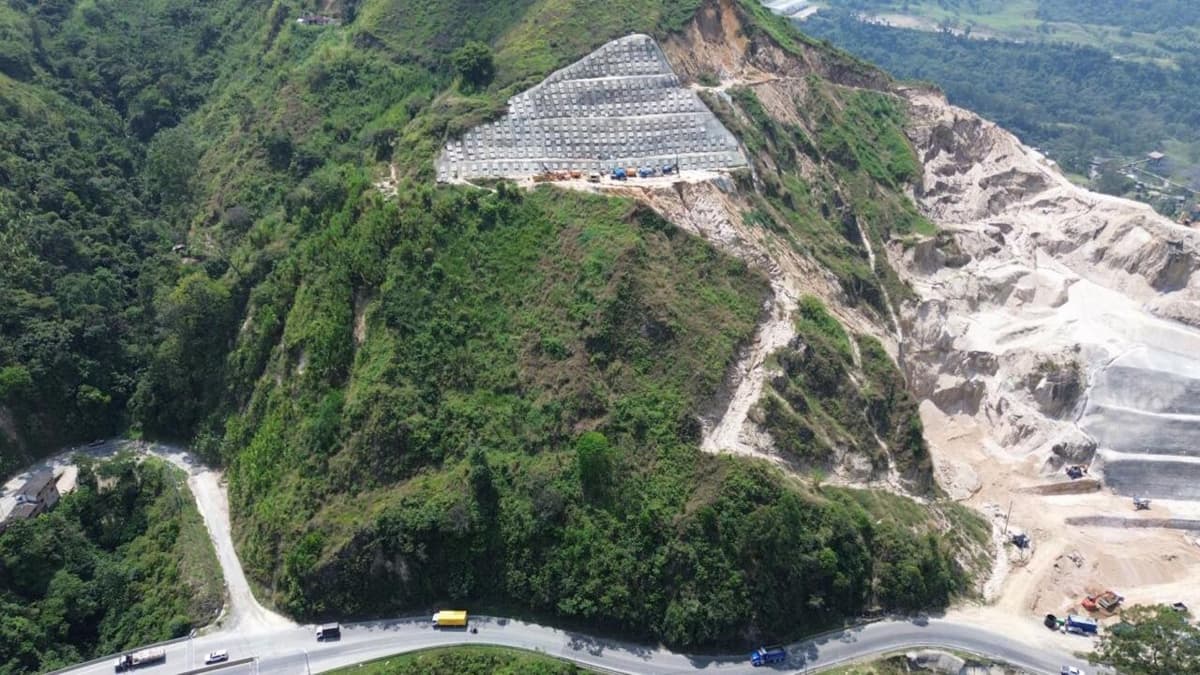 Suroeste antioqueño en tensión: cierres viales en Las Areneras dividen a transportadores y alcaldes