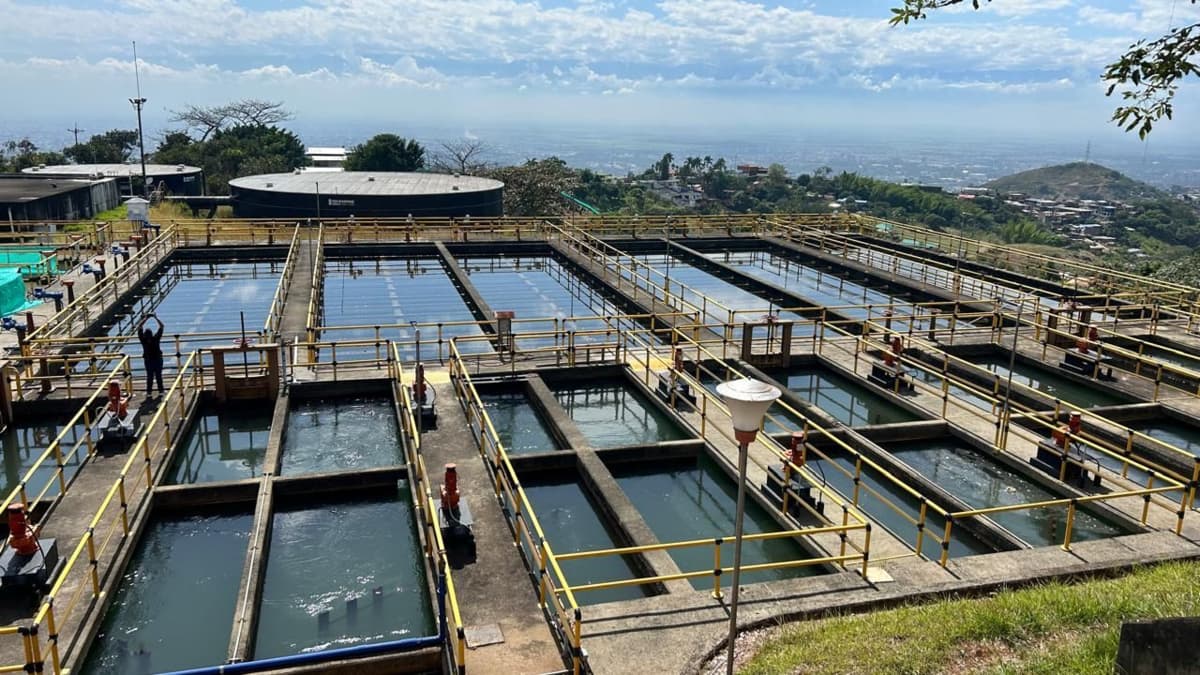 Emcali anuncia trabajos simultáneos en agua, luz y alcantarillado para este lunes en Cali