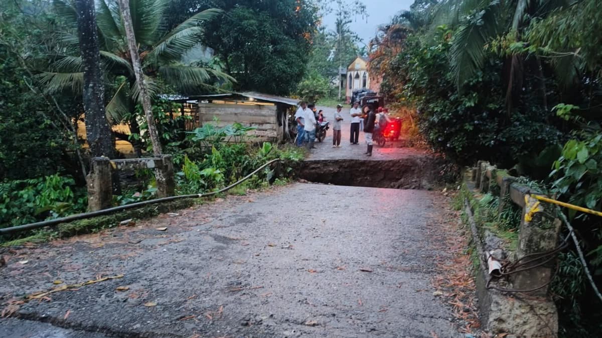 Cuarto puente colapsa en Urabá por lluvias: 6.000 personas quedan incomunicadas