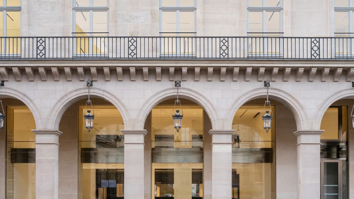 La moda se vuelve experiencia: Fundación Cartier abre "museo viviente" en París