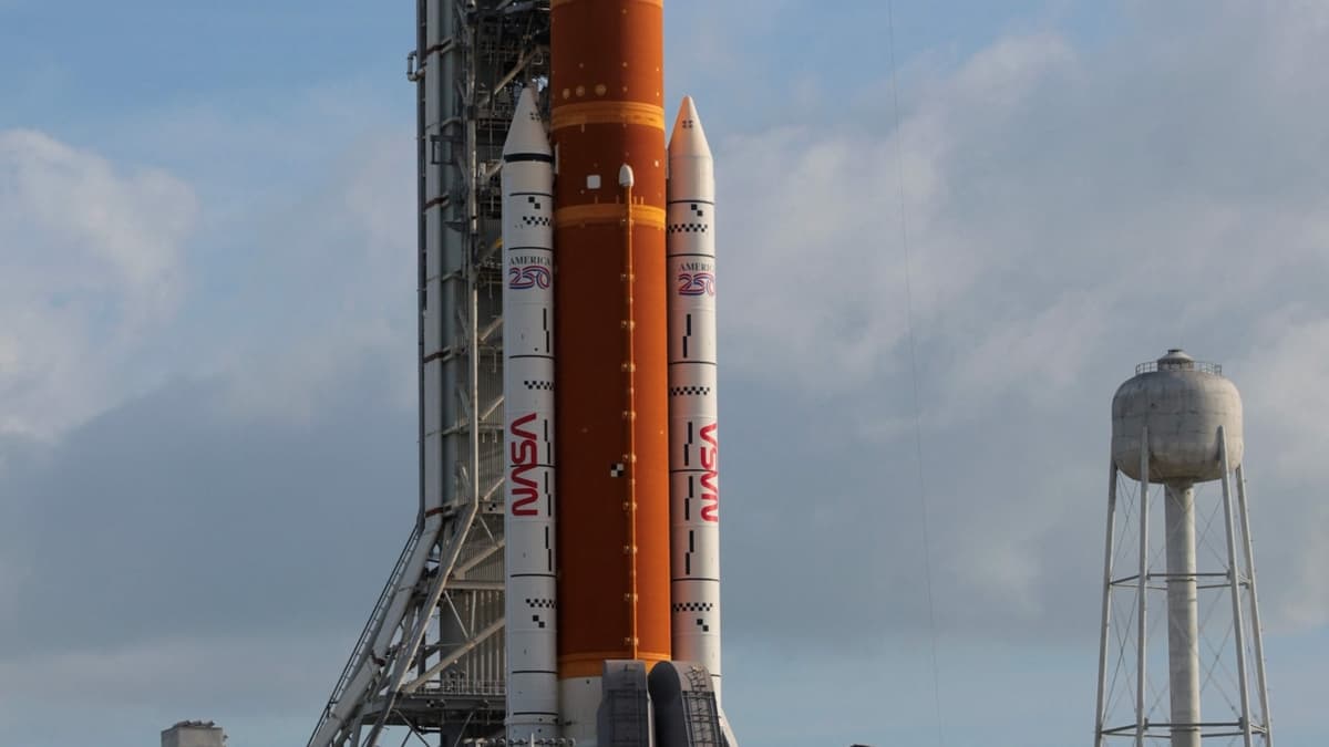 Artemis II despega mañana: cuatro astronautas viajarán a la órbita lunar por primera vez en 54 años