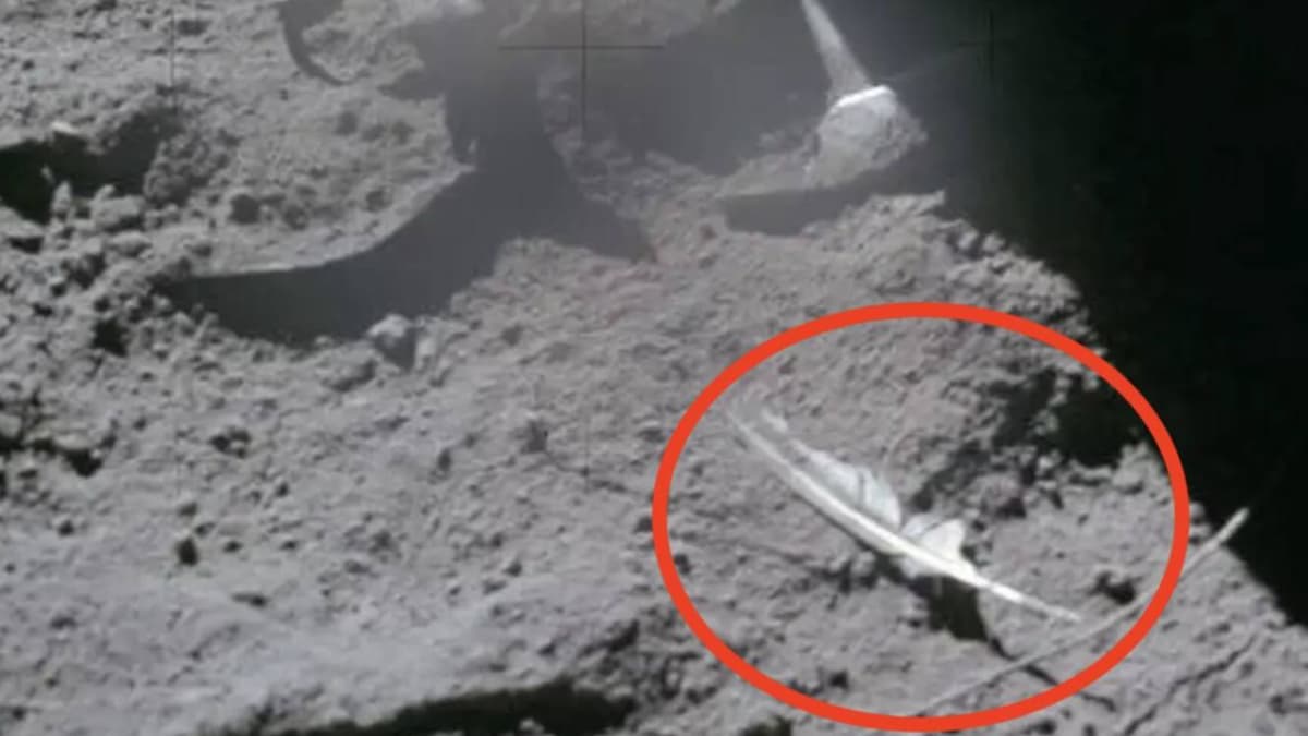 El martillo y la pluma que demostraron a Galileo tenía razón en la Luna