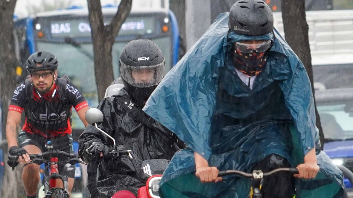 Ideam alerta por fin de semana lluvioso: sábado será el día más crítico con riesgo de derrumbes