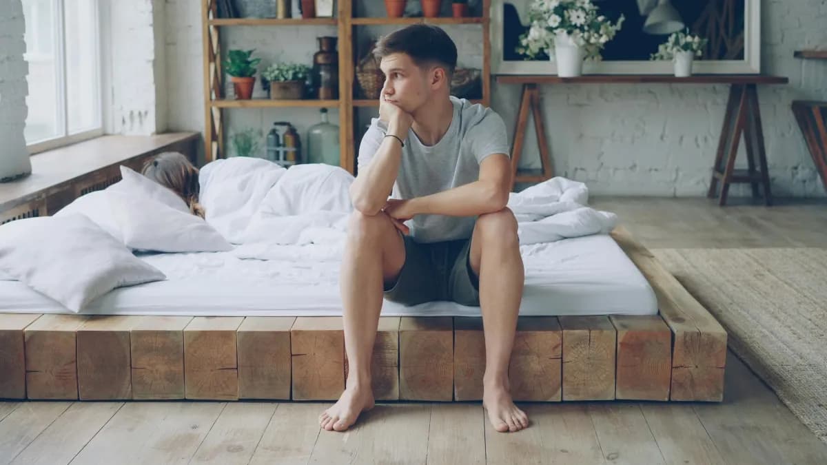 Ansiedad sexual en hombres jóvenes: cómo el consumo excesivo de pornografía afecta la intimidad