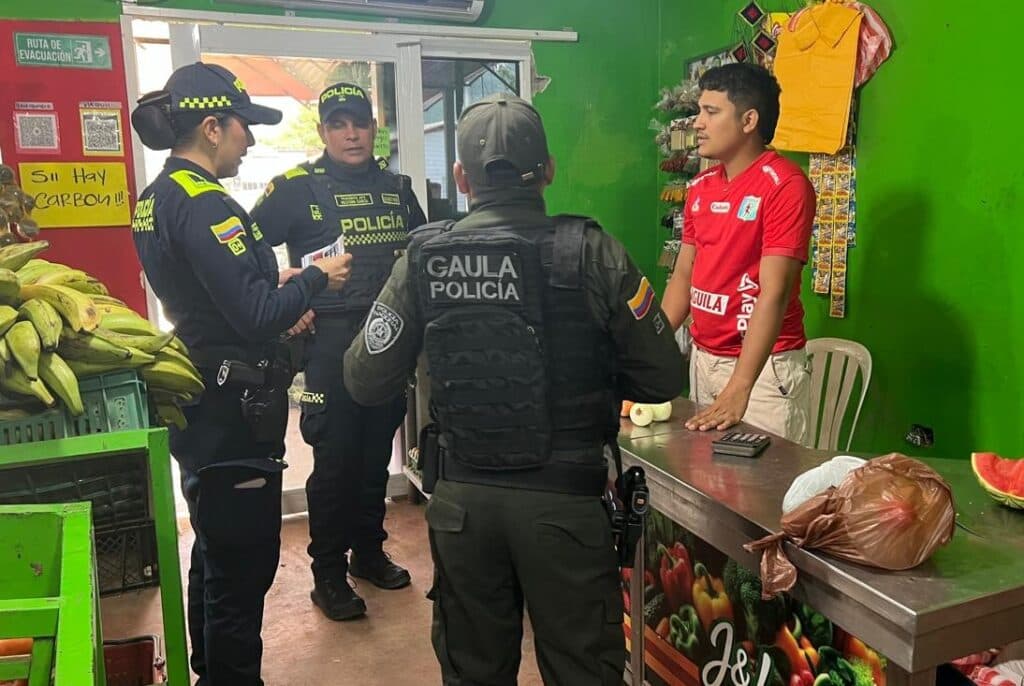 Policía refuerza protección a comerciantes de Hatonuevo contra extorsiones y secuestros