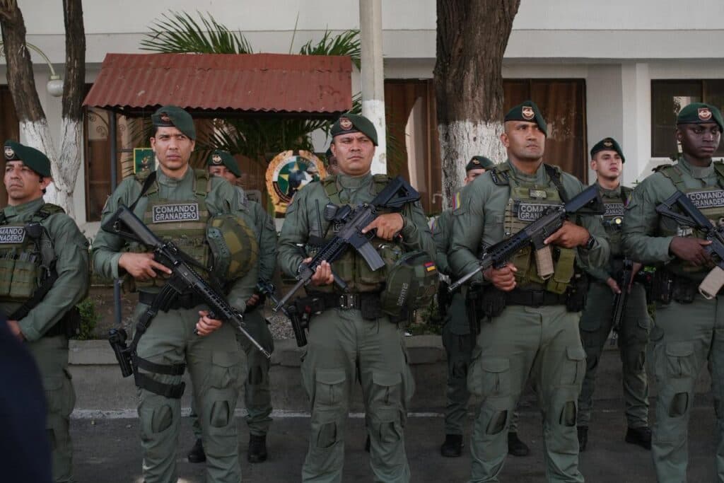 La Guajira recibe 60 nuevos policías para frenar extorsiones y delincuencia