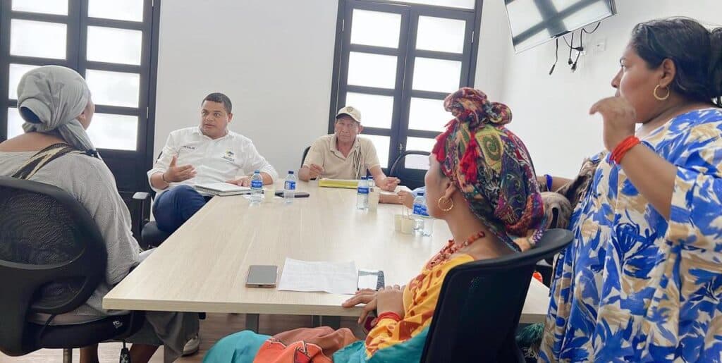 Riohacha activa plan para desbloquear pagos de la canasta educativa y prioriza salarios docentes