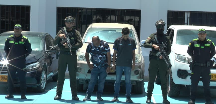 Policía recupera cuatro vehículos hurtados en Riohacha y captura a dos sospechosos