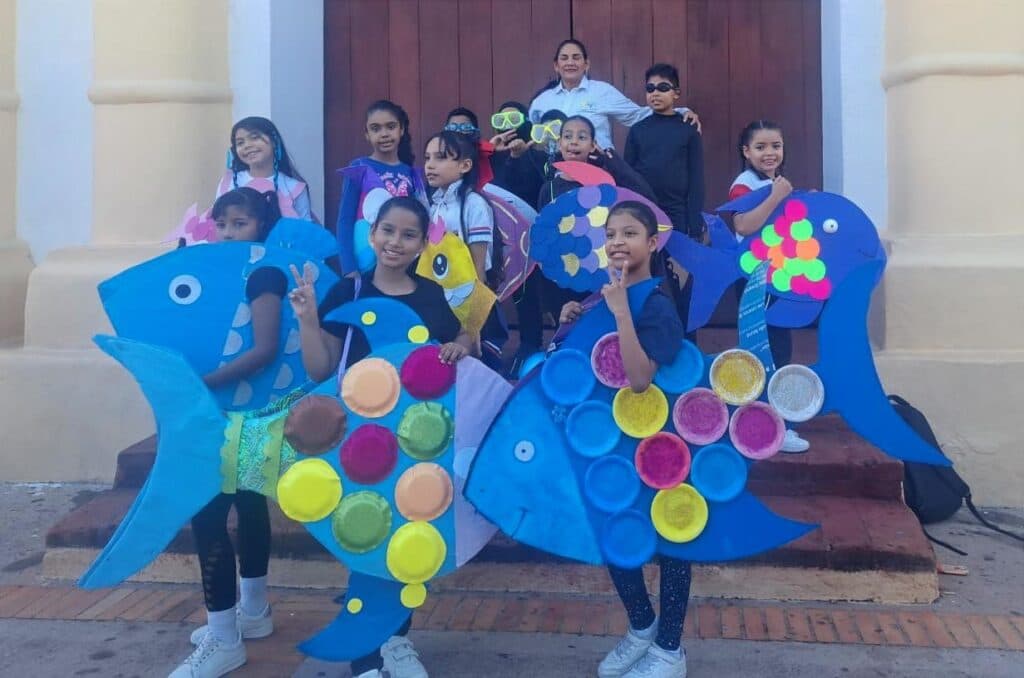 CorpoGuajira lleva educación ambiental a estudiantes de El Molino