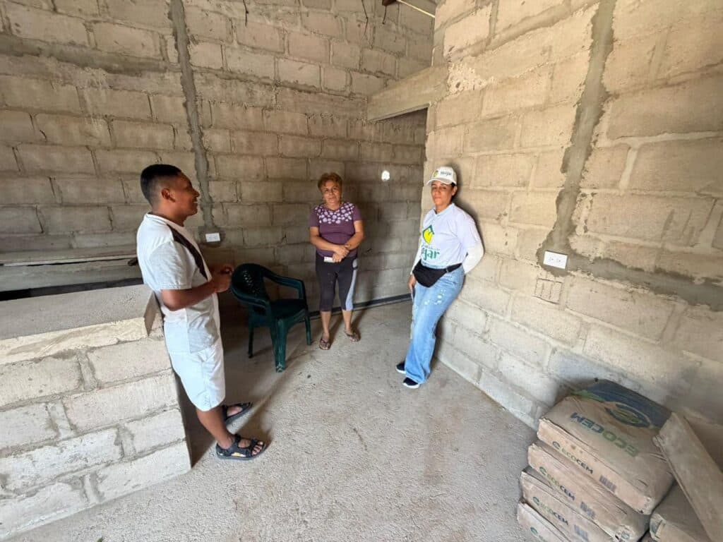 600 familias guajiras recibirán mejoras en sus viviendas con apoyo del gobierno nacional