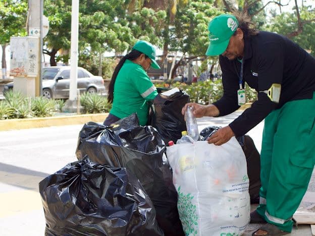 Riohacha recolectó 250 kilos de reciclaje en jornadas ambientales en el Centro Histórico