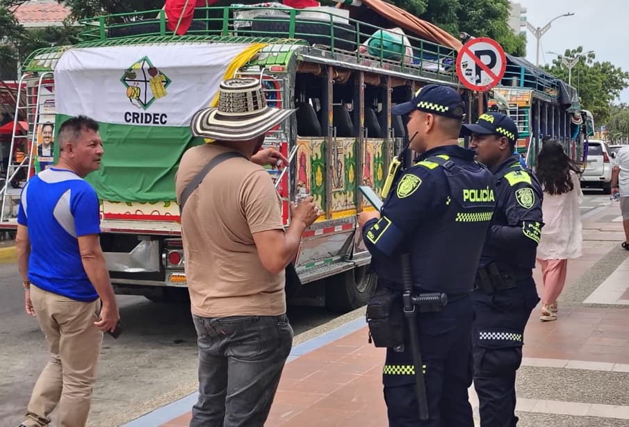 Policía intensifica controles a agencias y guías turísticos en Riohacha para frenar la informalidad
