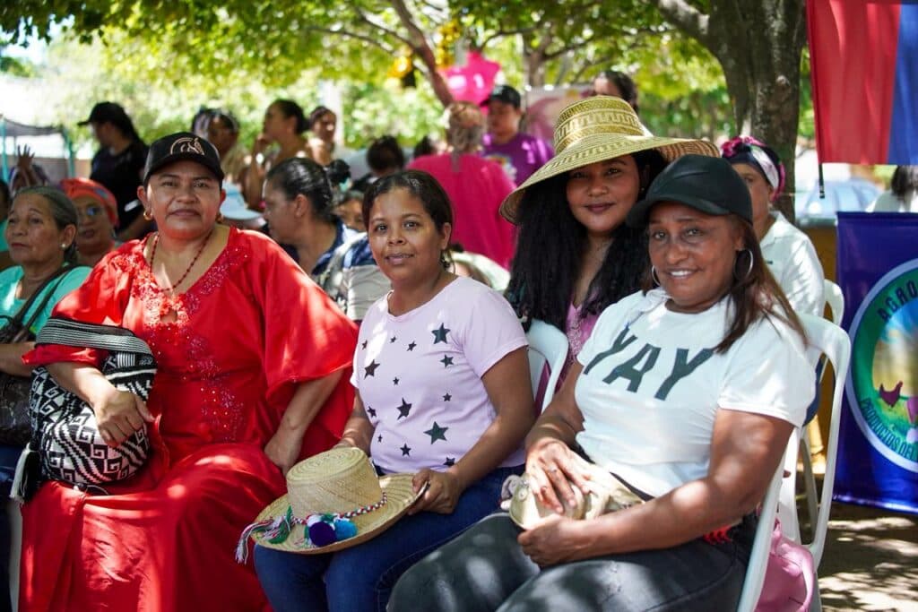 Riohacha lleva servicios institucionales al corregimiento de Cotoprix con feria comunitaria