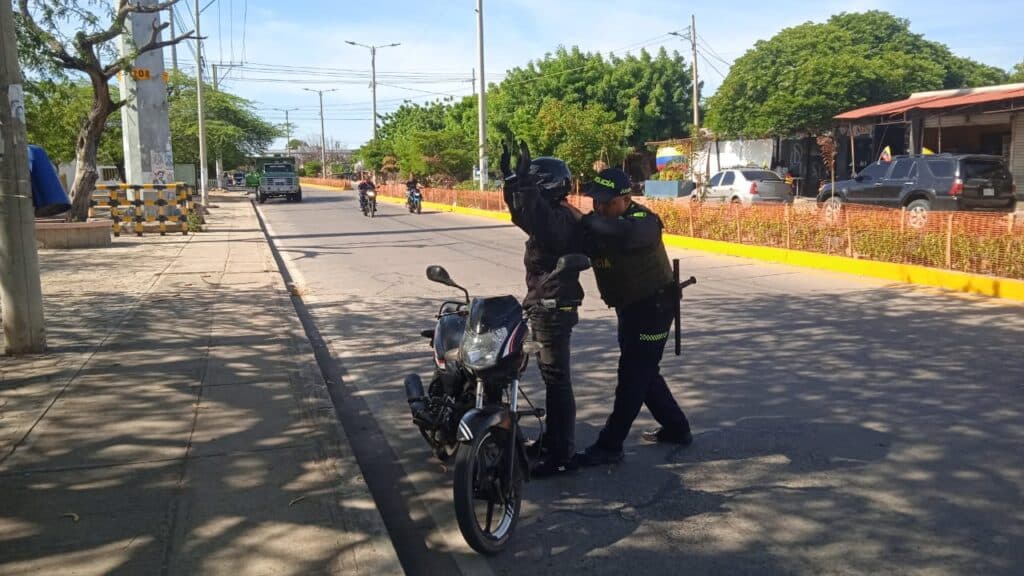 Policía intensifica controles en las calles de Maicao para frenar la delincuencia