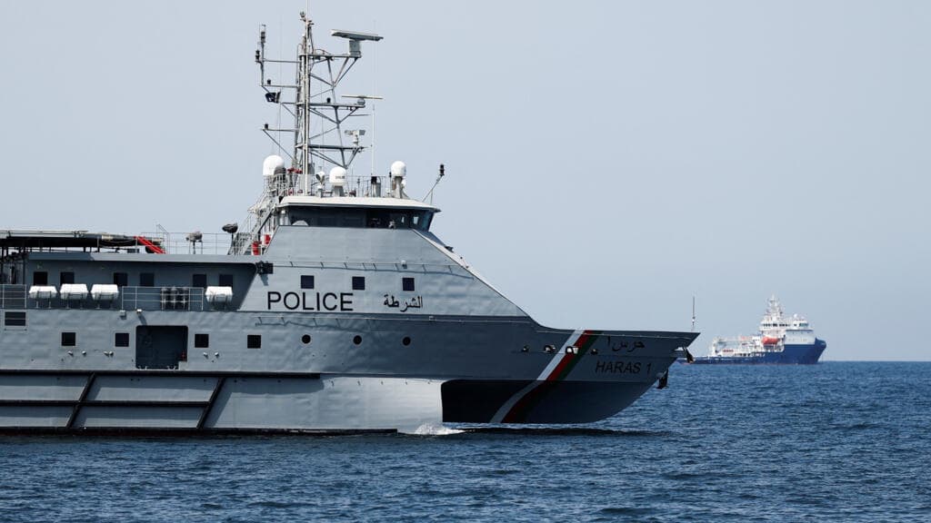 Trump pide apoyo mundial para el Ormuz pero queda casi solo: países rechazan enviar barcos de guerra