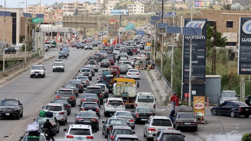 Israel ordena evacuación urgente de 17 pueblos libaneses acusando a Hezbolá de violar el alto el fuego