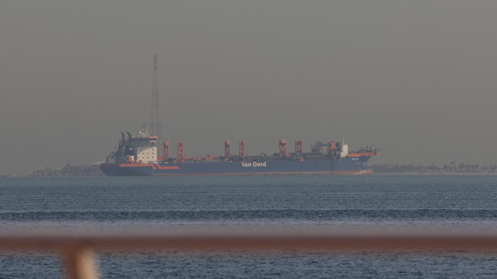 China en la cuerda floja: cómo el conflicto Irán-Israel amenaza su seguridad energética