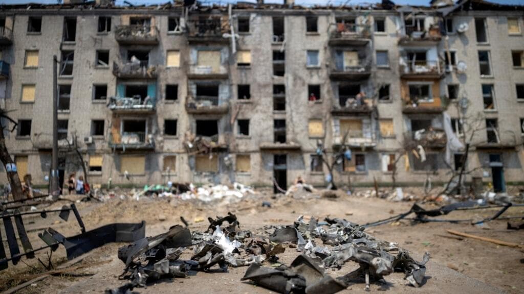 Kiev de luto: Rusia lanza el bombardeo más devastador del año contra la capital ucraniana