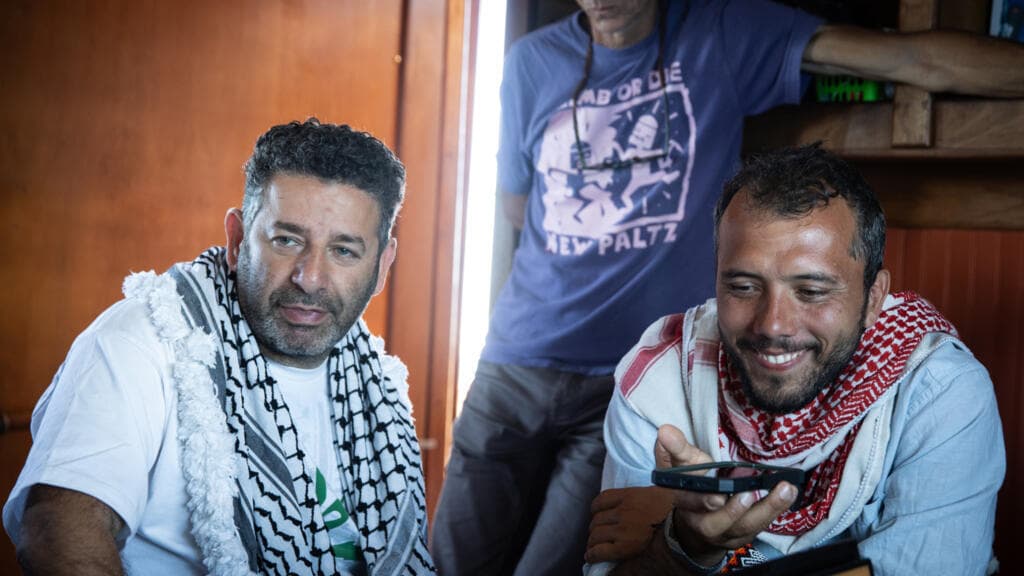 Israel detiene a activista español y brasileño de flotilla humanitaria hacia Gaza