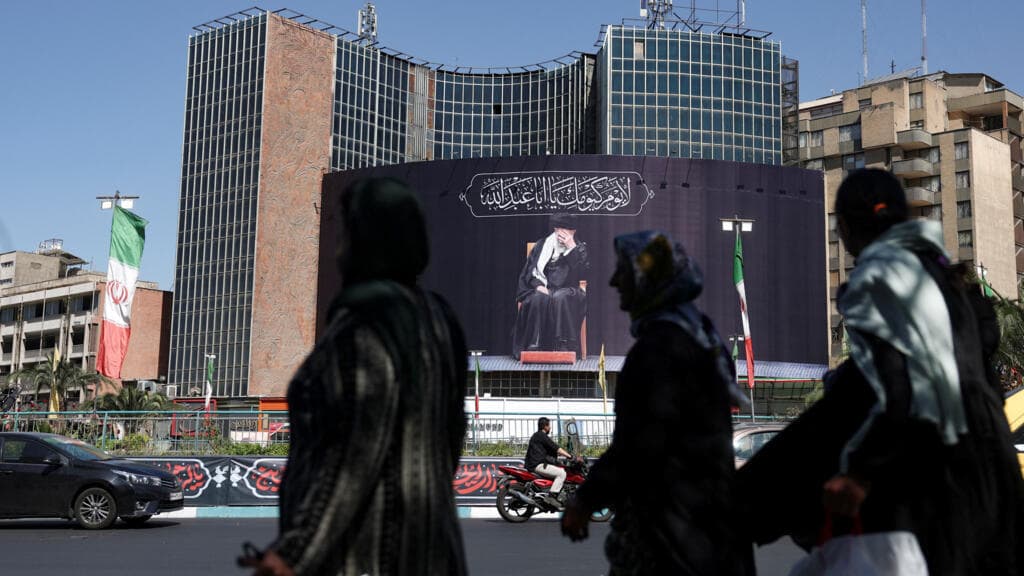 EE.UU. e Irán anuncian histórico acuerdo para poner fin a la guerra en Oriente Medio