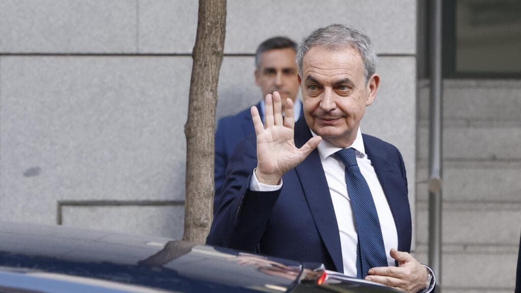 Juez rechaza arresto de Zapatero pero ve "indicios de criminalidad" en caso Plus Ultra
