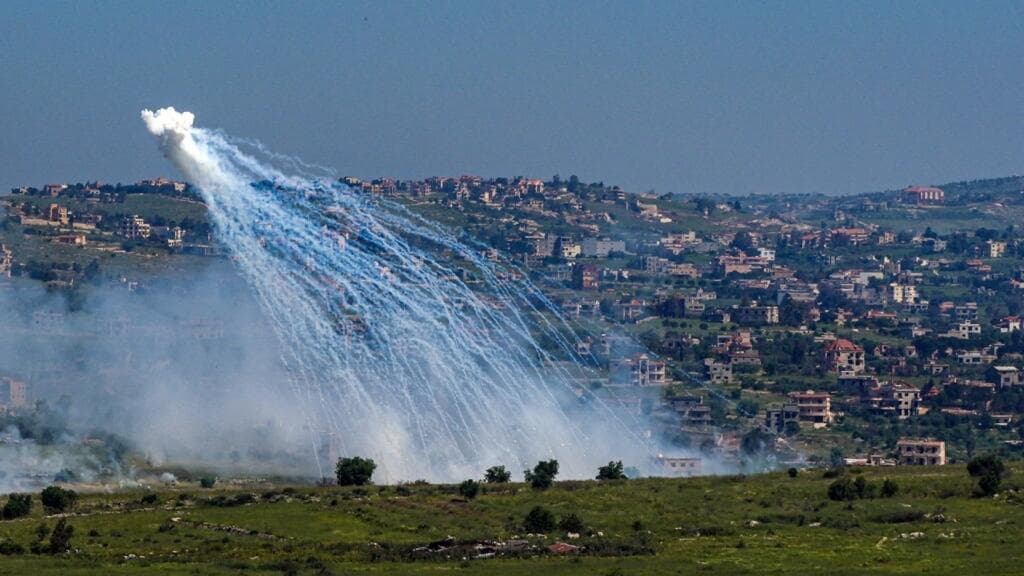 La tregua colapsa: bombardeos israelíes matan a 27 personas en el sur de Líbano mientras crece la tensión