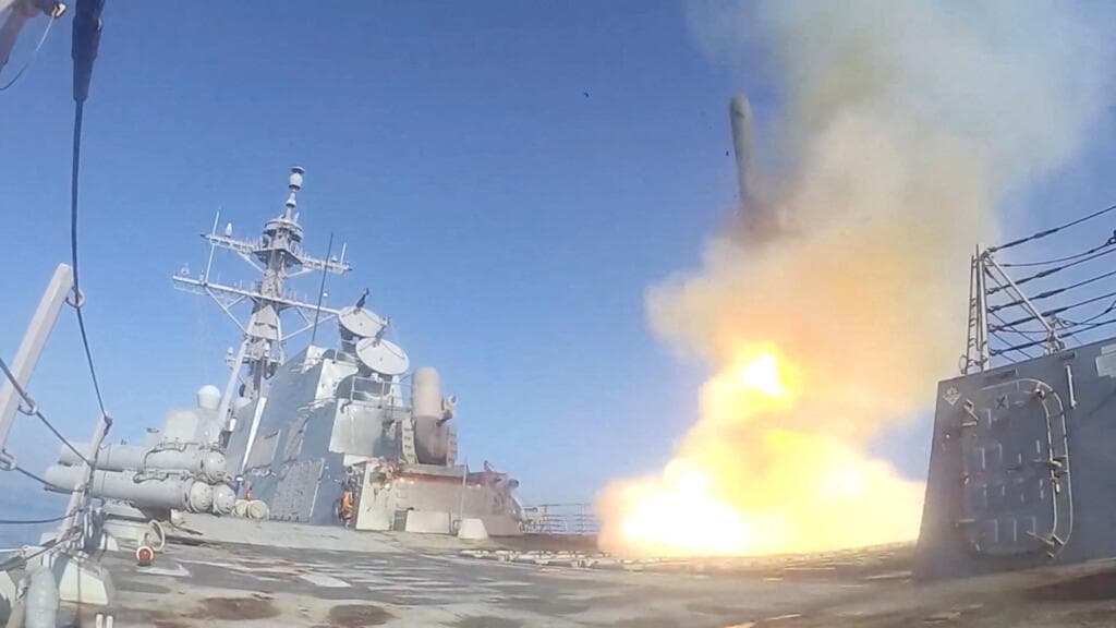 Irán lanza ofensiva masiva de misiles mientras Israel intensifica ataques en Líbano