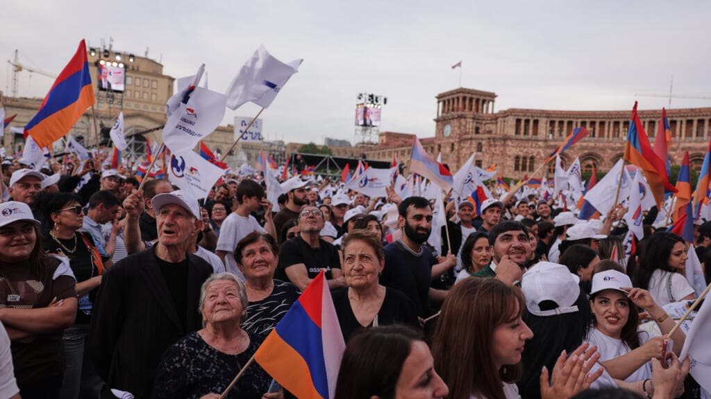 Rusia aprieta torniquete comercial sobre Armenia para frenar su giro hacia Europa