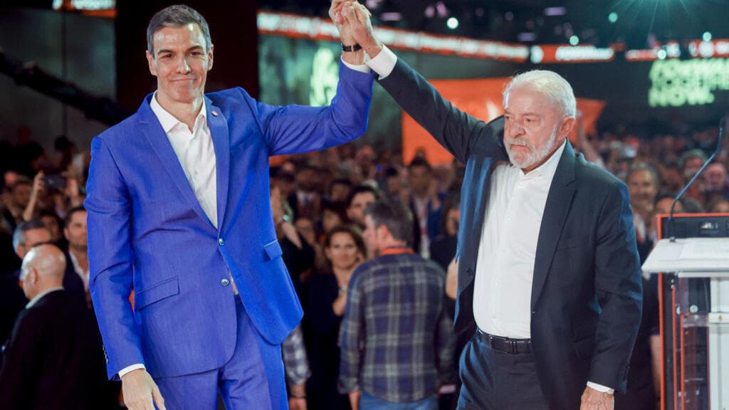 Cúpula progresista en Barcelona propone impuesto a superricos y reforma de la ONU