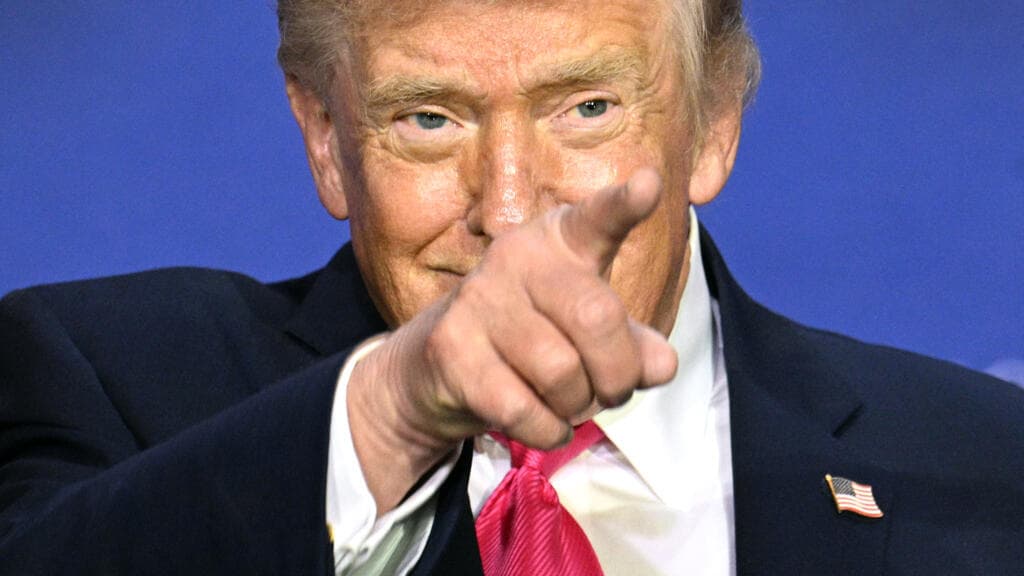 Trump envía delegación a Pakistán para negociar con Irán mientras se intensifica la tensión en el Golfo Pérsico