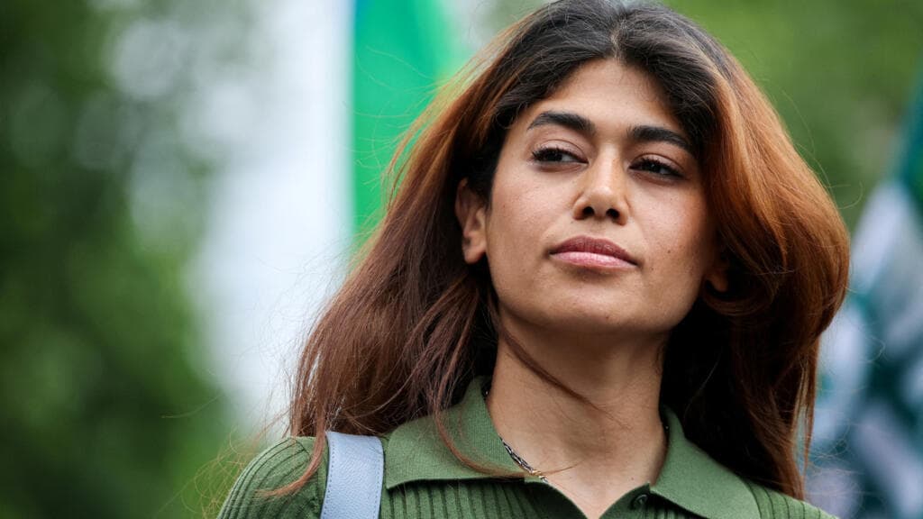 Eurodiputada francesa será juzgada por publicación sobre ataque a aeropuerto israelí de 1972