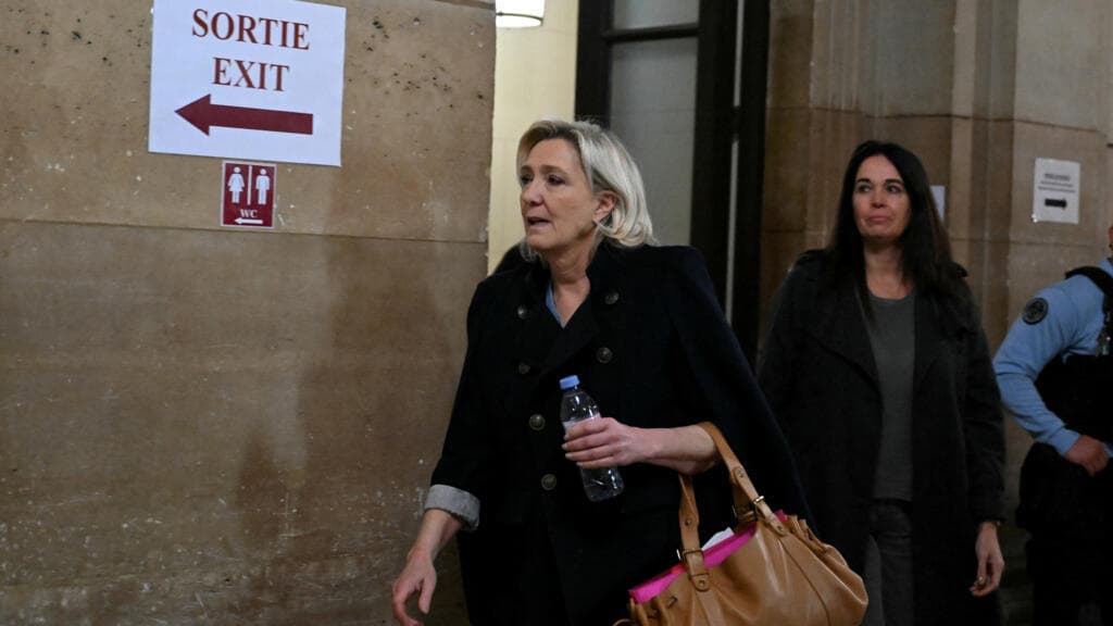 Marine Le Pen espera sentencia que define su futuro político: los escenarios en juego para 2027