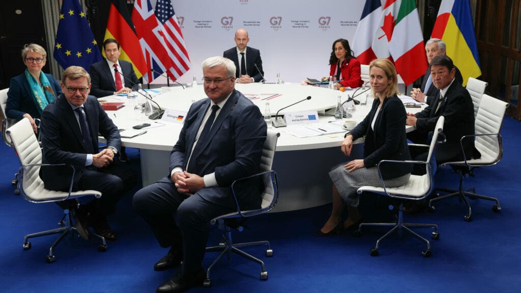 G7 evita debatir cambio climático para mantener unidad frente a Washington