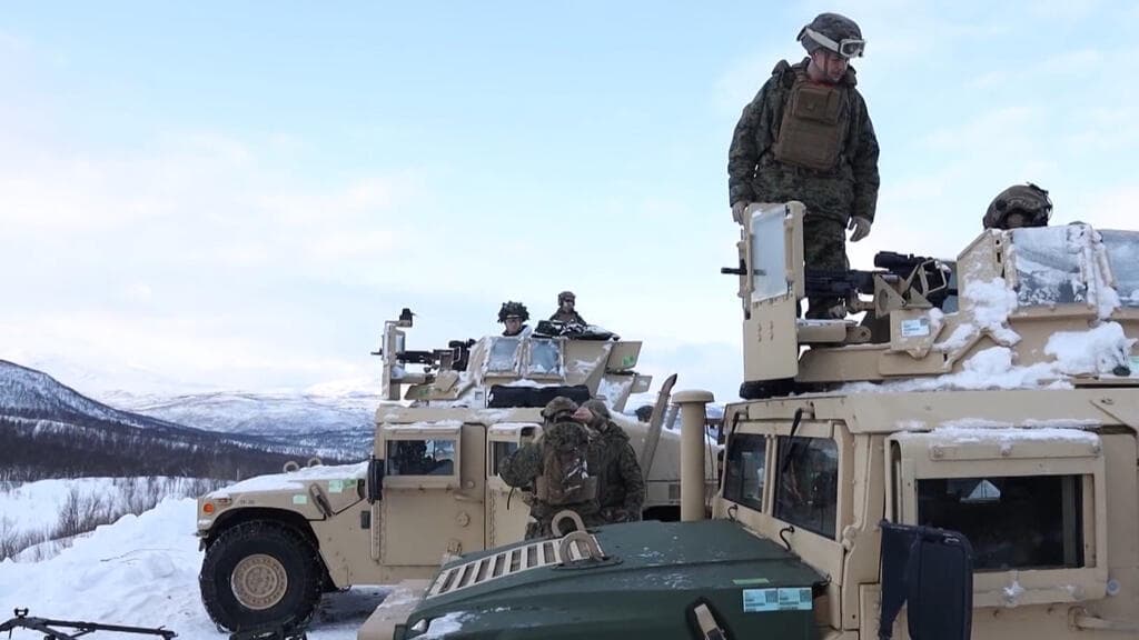 La OTAN se prepara en el Ártico contra una posible invasión rusa mientras el mundo mira hacia Oriente Medio