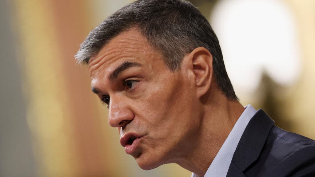 Sánchez rechaza elecciones anticipadas mientras enfrenta múltiples causas de corrupción en su entorno