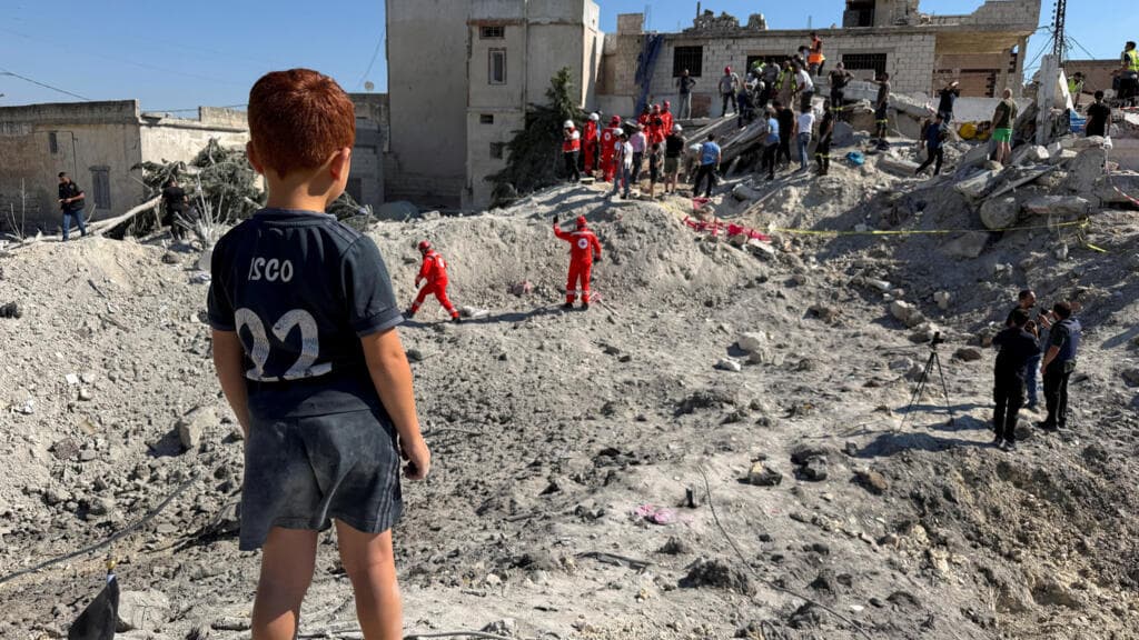 Irán llega a Suiza a negociar con EE. UU. mientras se intensifican los combates en Líbano