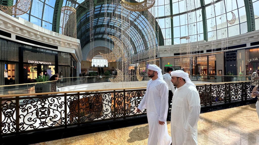 Guerra en Medio Oriente ahoga el lujo en el Golfo, incluso en Ramadán