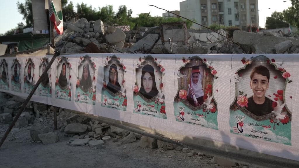 Irán sigue sin respuestas: tres meses después del bombardeo a escuela que mató 156 personas