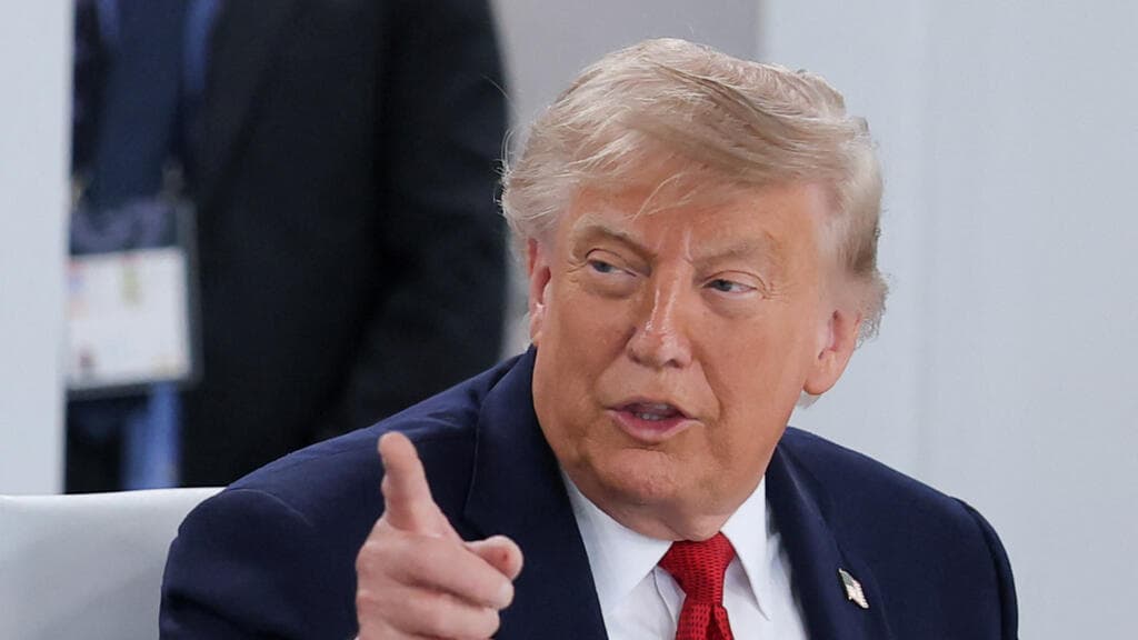 Trump advierte que acuerdo con Irán "no es definitivo" y amenaza nuevos bombardeos