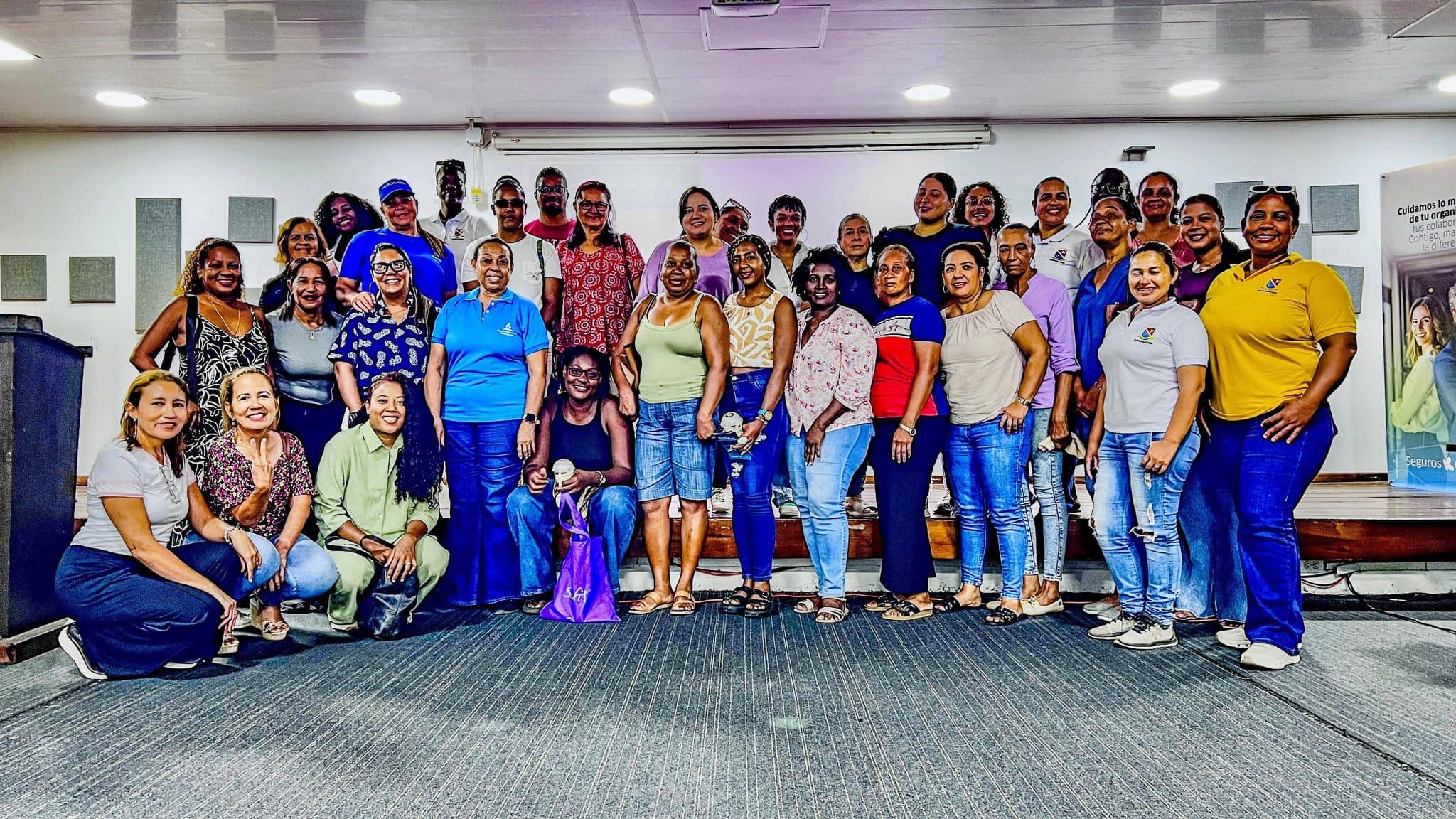 San Andrés visibiliza a sus mujeres pescadoras y apuesta por su salud mental