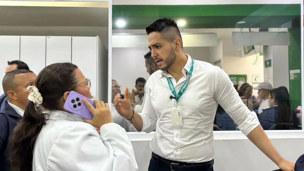 Supersalud inspecciona Cruz Verde en Santa Marta por demoras en medicamentos
