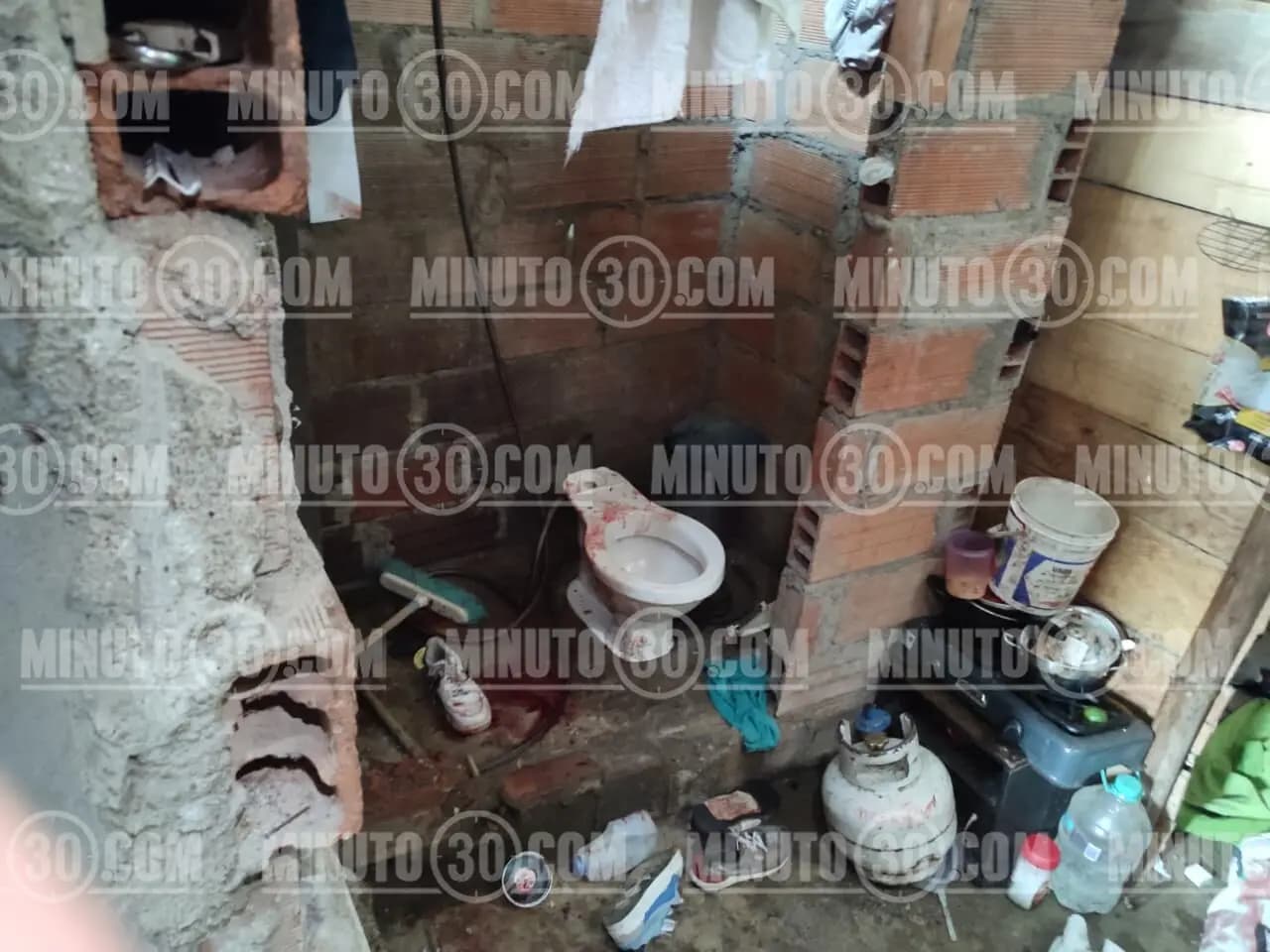 Una cachetada terminó en tragedia: mató a su inquilino en Moravia y se entregó a la policía