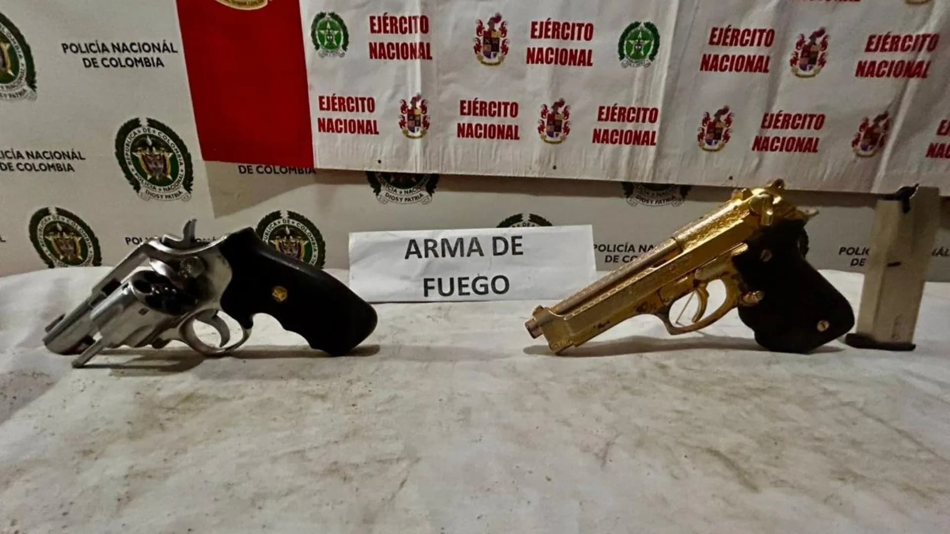Capturan a tres integrantes del Clan del Golfo con 1.800 cartuchos en Urrao
