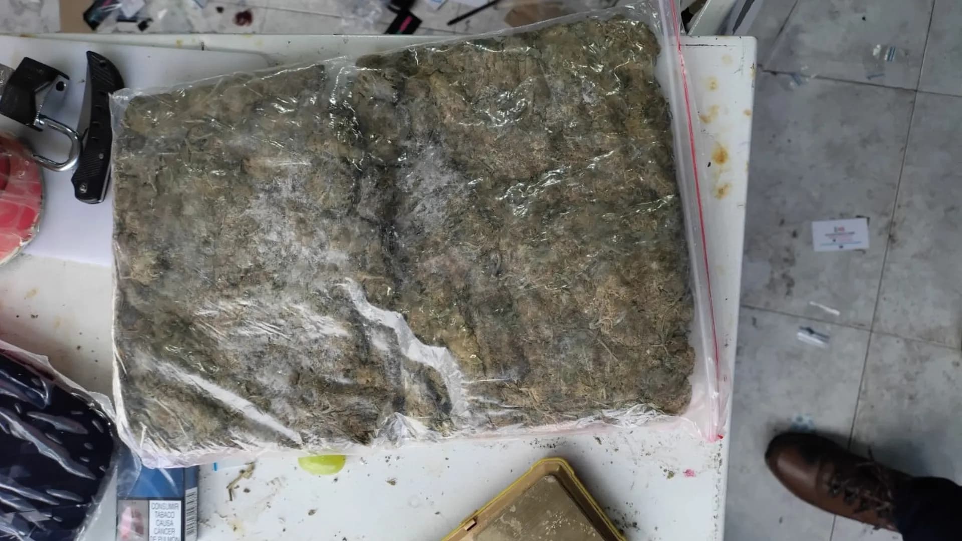 Desmantelan fábrica de drogas en el sur de Bogotá: capturan a cuatro personas y hallan miles de dosis
