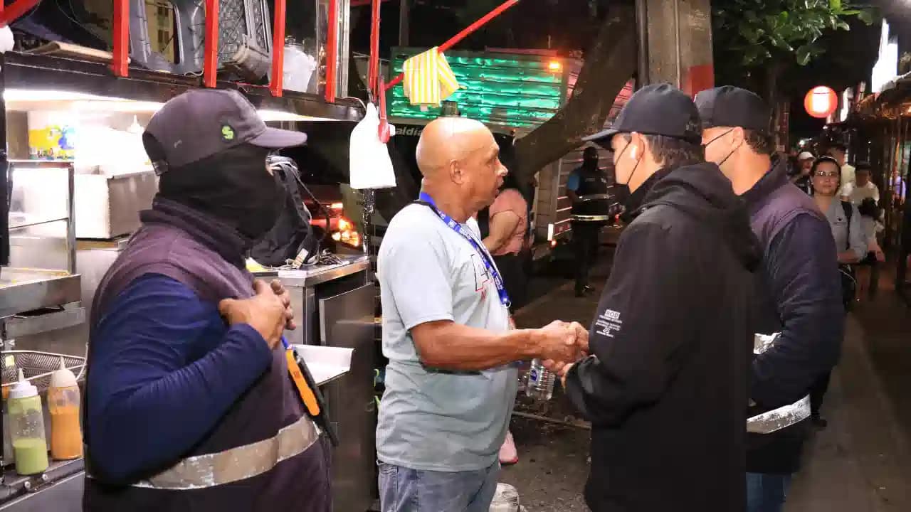 Operativo en Niquía: sellaron negocios y levantaron motos por ocupación irregular del espacio público