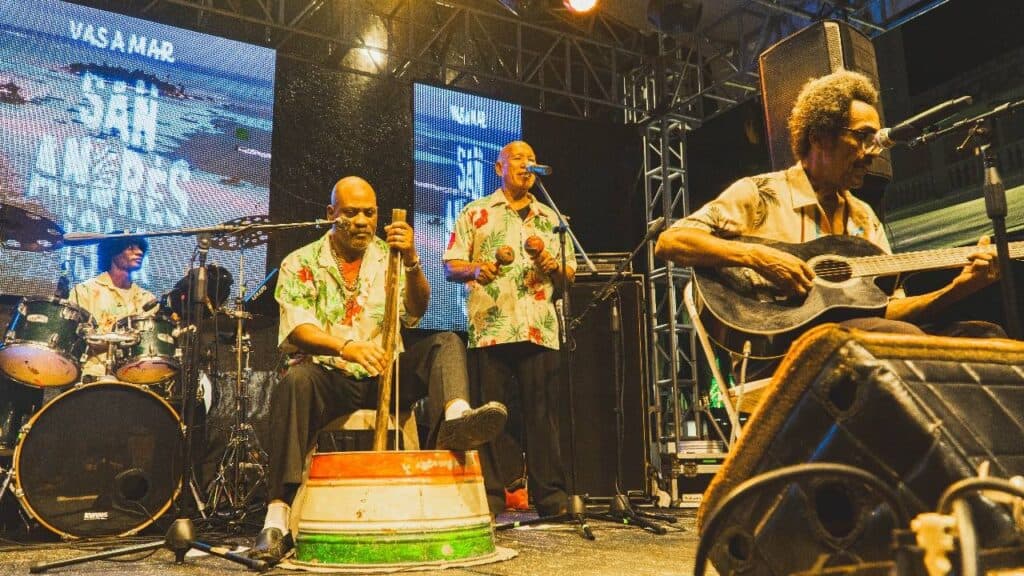 San Andrés fortalece identidad juvenil con 'Calypso con voz', iniciativa que fusiona música y narración